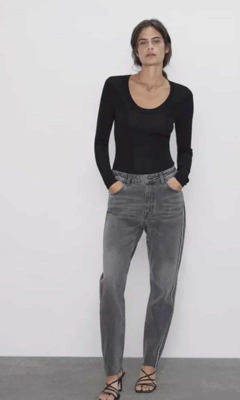 Zara Jeans Womens 6 Gray Denim Mom Fit Straight Raw Hem Beaded Side Trim Band